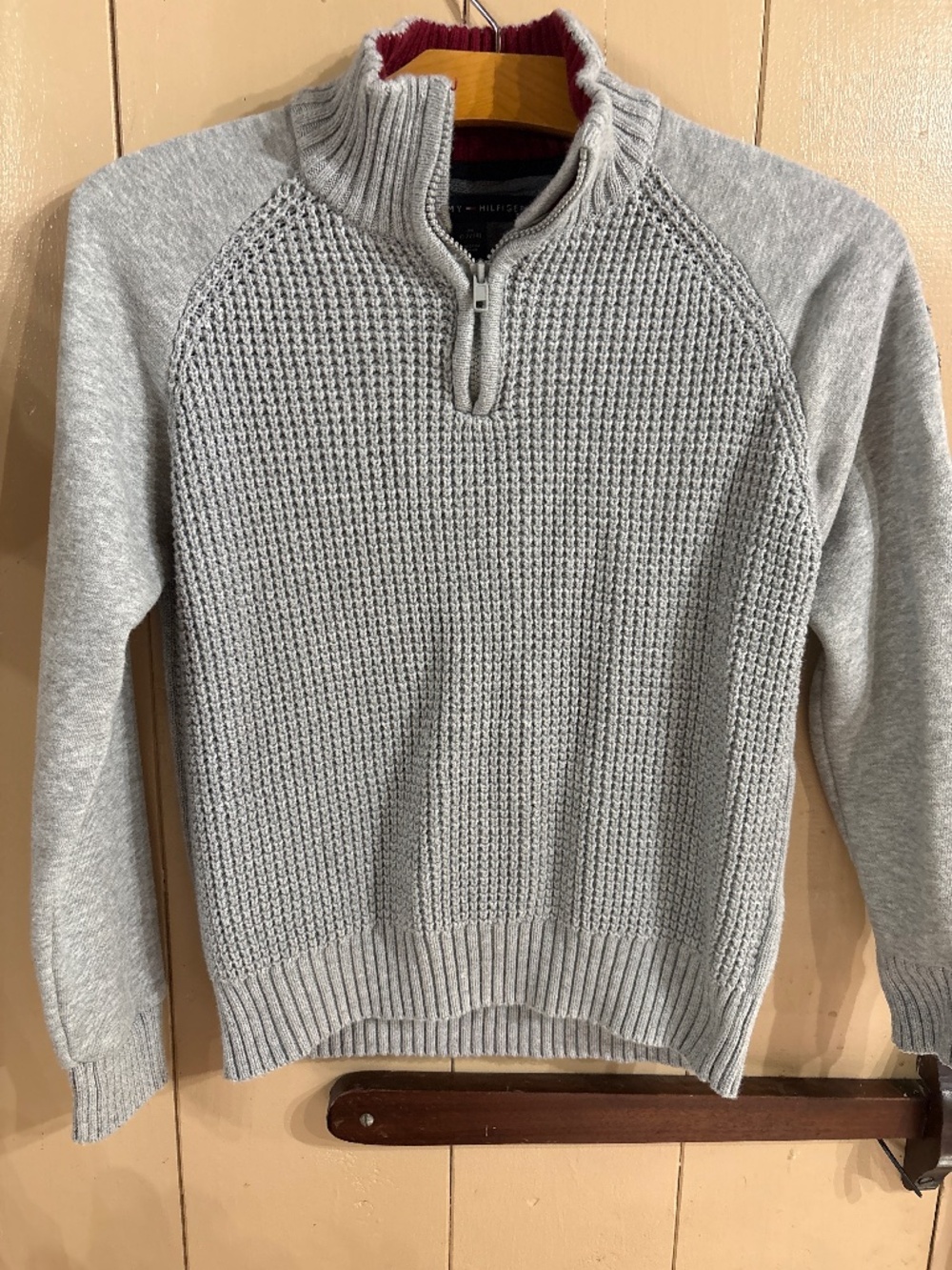 Tommy Hilfiger 1/4 zip waffle sweater, size 12/14, gray